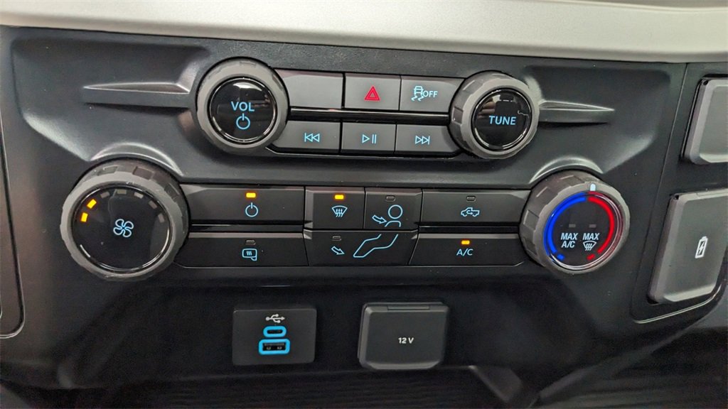 New 2026 Ford F250 XL image 25