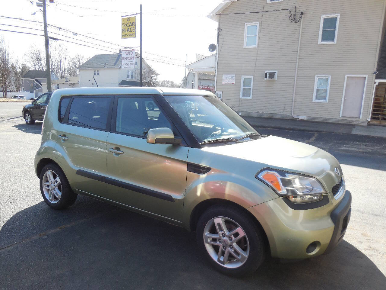 Used 2011 Kia Soul + w/ Audio Pkg image 3
