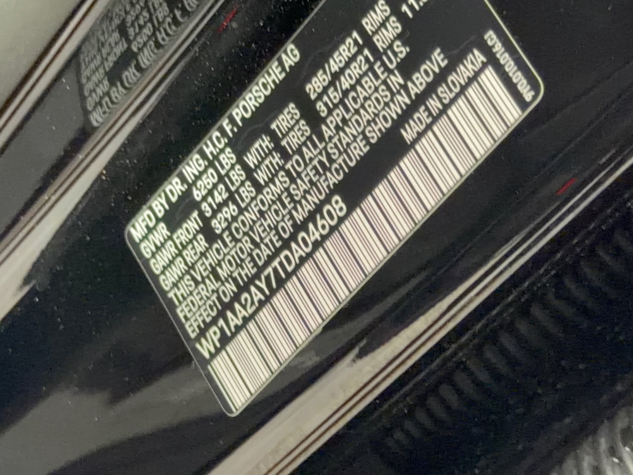 Certified 2026 Porsche Cayenne AWD/4WD image 31