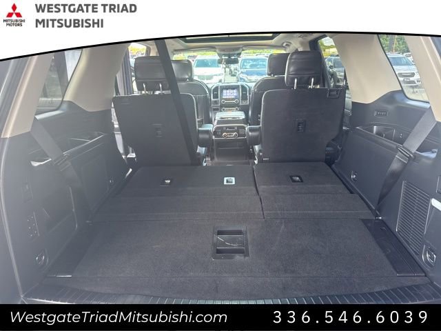 Used 2019 Ford Expedition Platinum image 30