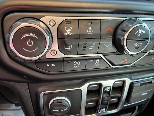 Used 2021 Jeep Gladiator Mojave AWD/4WD image 28