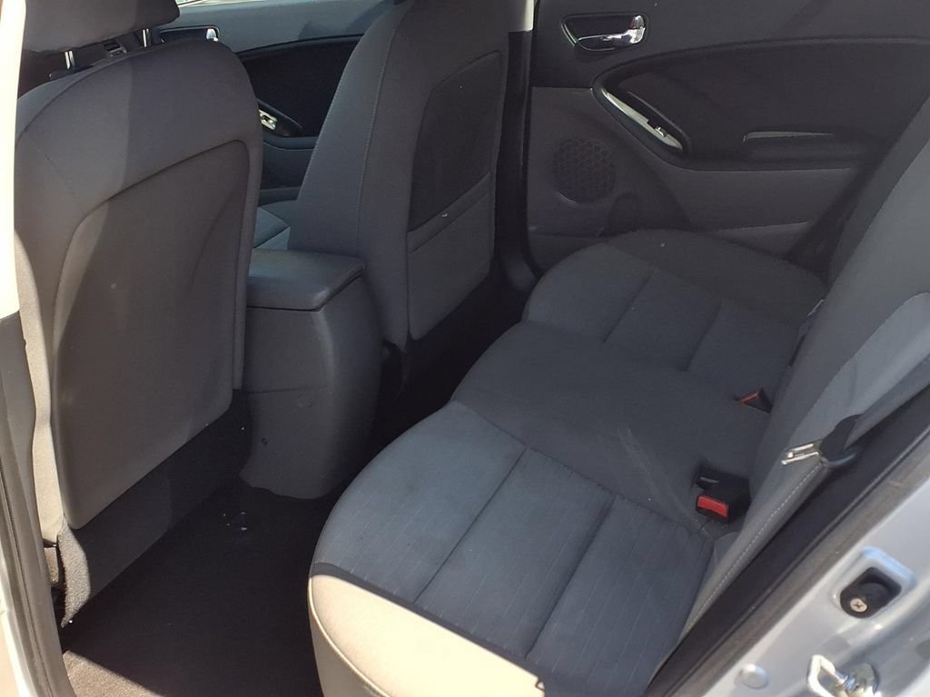 Used 2015 Kia Forte EX FWD image 18