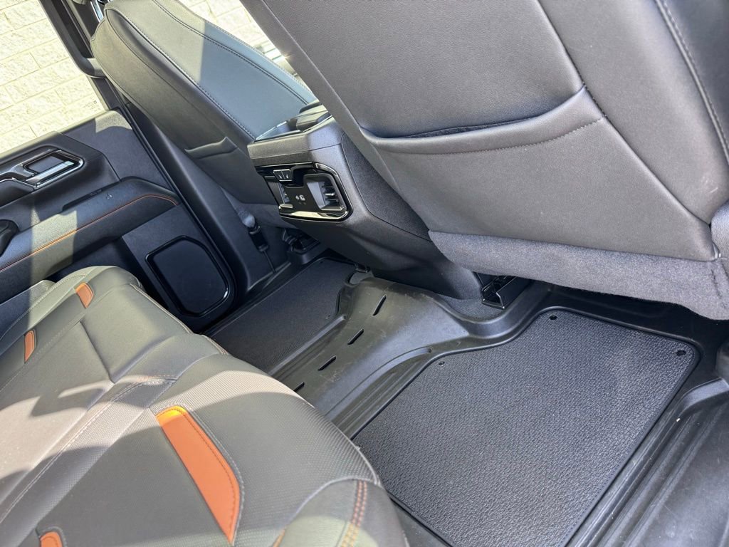 Used 2024 GMC Sierra 2500 AT4 w/ AT4 Premium Plus Package image 22