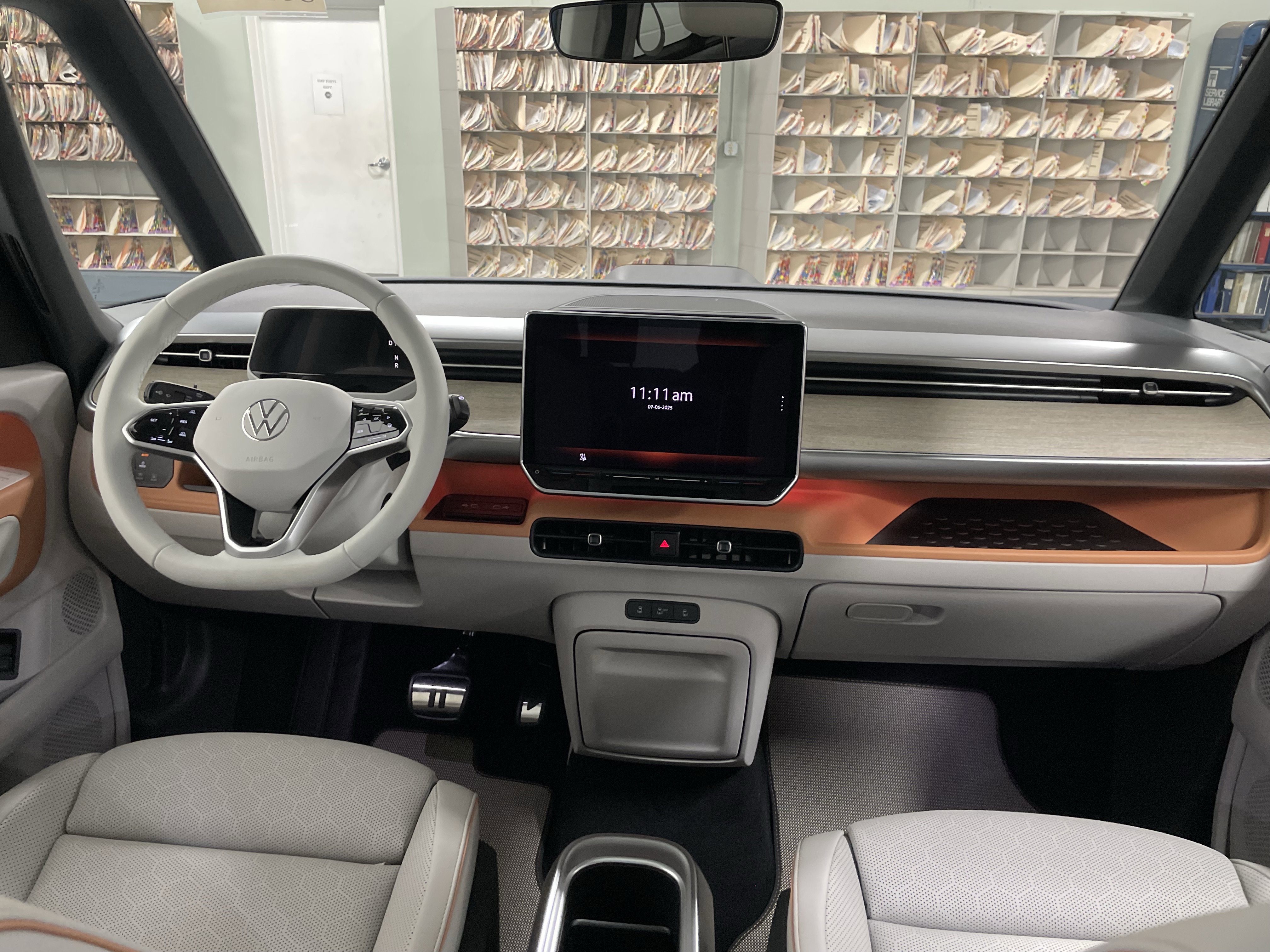 New 2025 Volkswagen ID. Buzz Pro S Plus image 18