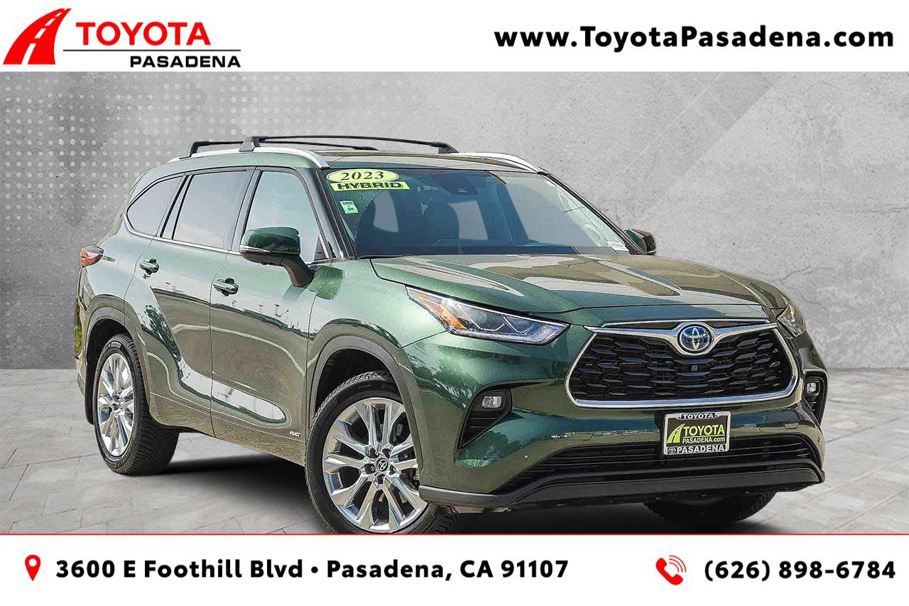 Used 2023 Toyota Highlander Limited