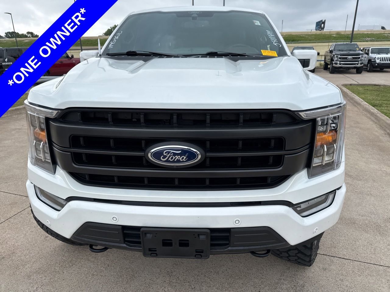 Used 2022 Ford F150 Lariat image 2