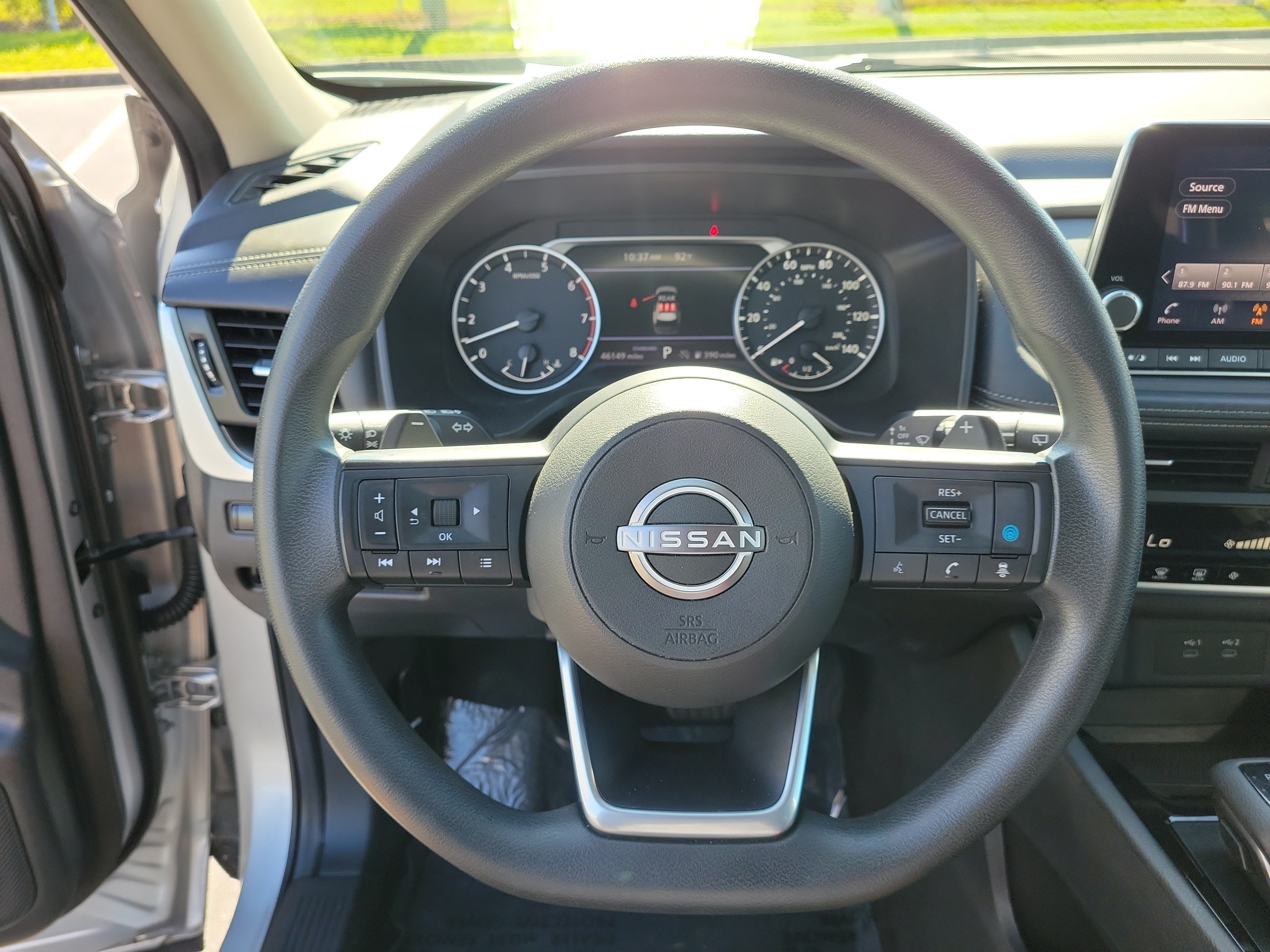 Used 2024 Nissan Rogue SV FWD image 28