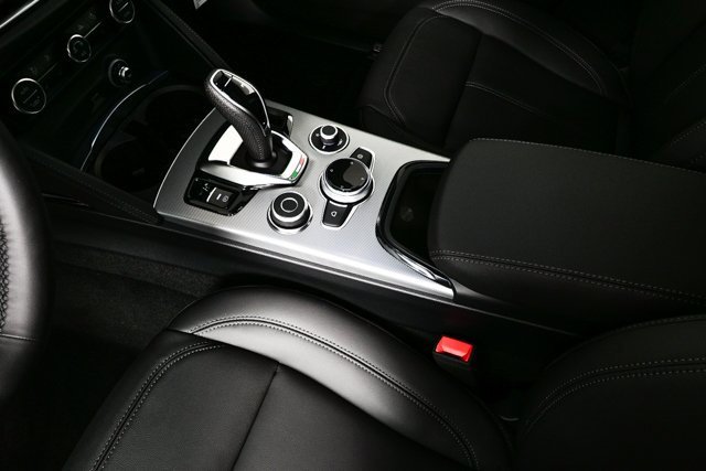 New 2025 Alfa Romeo Stelvio Sprint w/ Convenience Package image 16