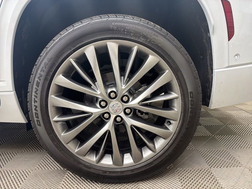 New 2026 Buick Enclave Avenir w/ Super Cruise Package image 4