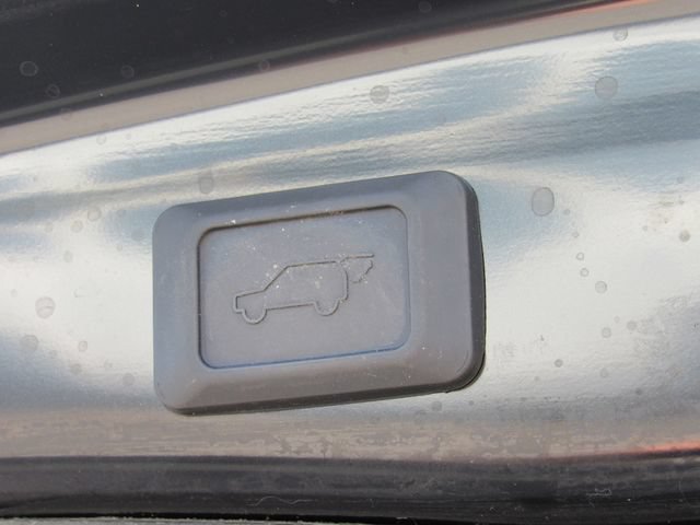 Used 2024 Toyota RAV4 XLE Premium w/ Weather Package AWD/4WD image 7