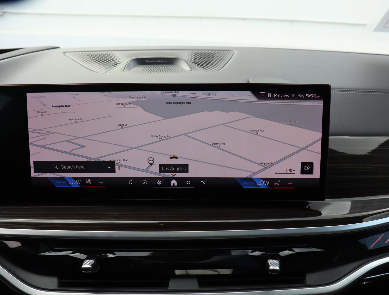 Used 2024 BMW X7 M60i w/ Executive Package image 24