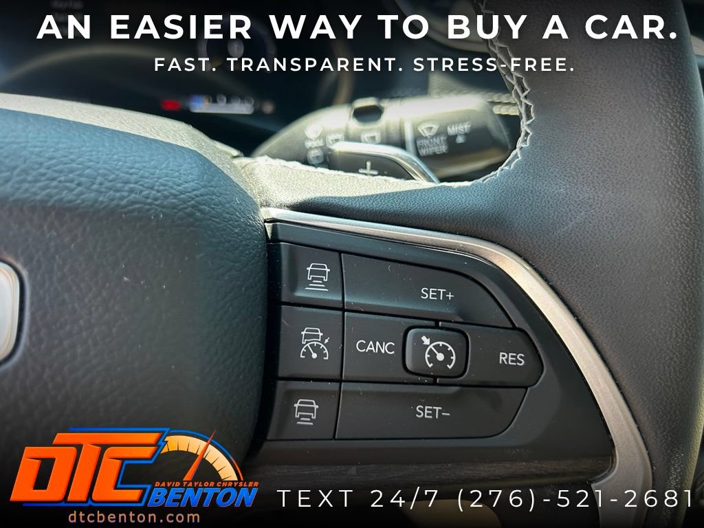 Used 2025 Jeep Grand Cherokee L Limited AWD/4WD image 22