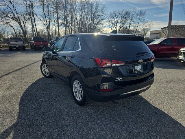 Used 2023 Chevrolet Equinox LT image 4