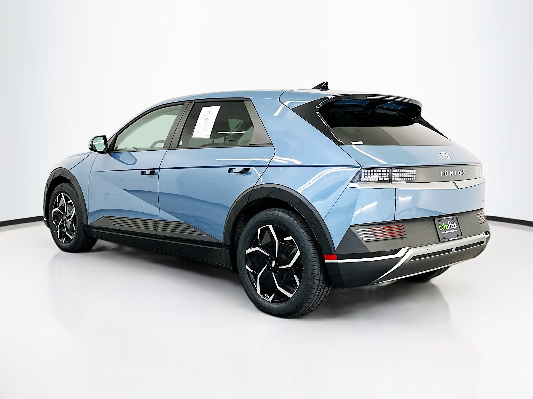 Used 2024 Hyundai Ioniq 5 SEL image 5