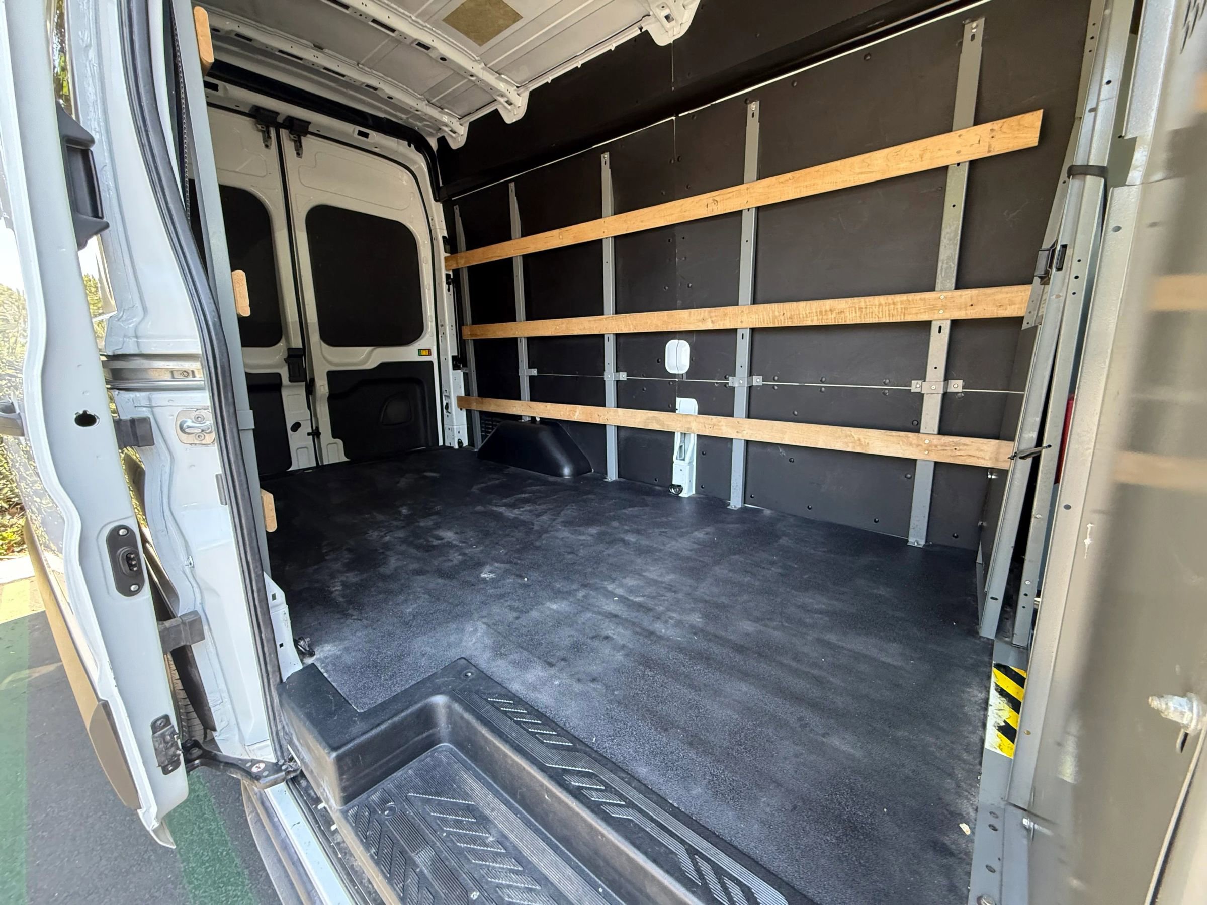 Used 2021 Ford Transit 250 148 High Roof w/ Load Area Protection Package image 8