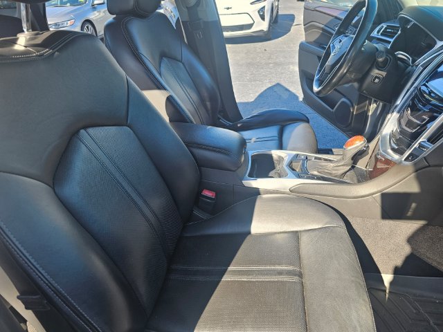 Used 2013 Cadillac SRX Luxury AWD/4WD image 14