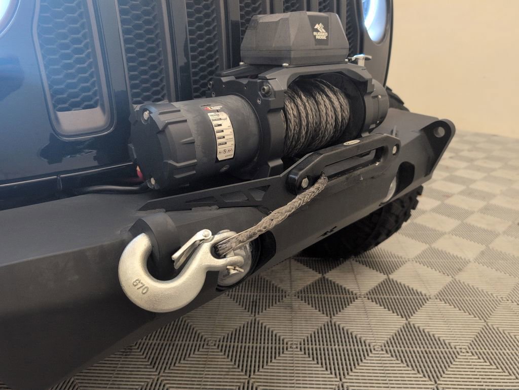 Used 2022 Jeep Wrangler Rubicon AWD/4WD image 47