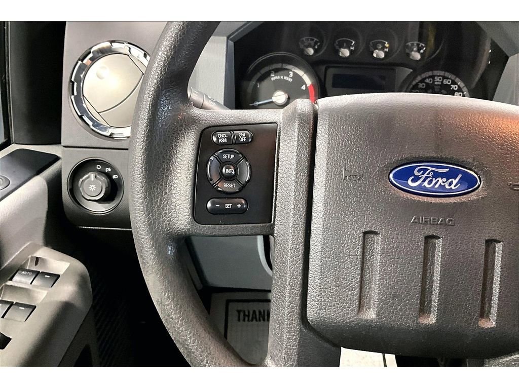 Used 2012 Ford F250 XLT w/ Snow Plow Prep Pkg AWD/4WD image 19