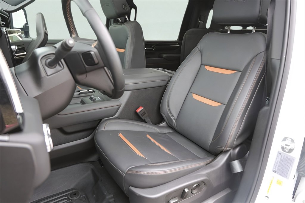 New 2025 GMC Sierra 2500 AT4 w/ AT4 Premium Plus Package image 8