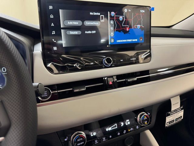 New 2026 Mitsubishi Outlander SE FWD image 14