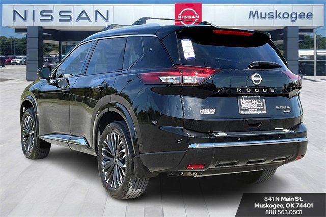 New 2026 Nissan Rogue Platinum image 3