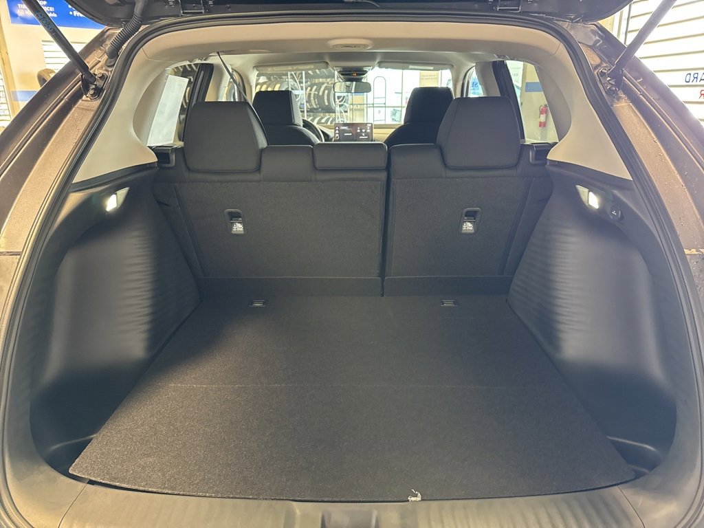 New 2026 Honda HR-V LX image 22