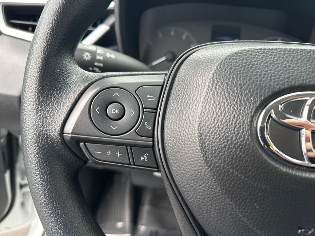 Certified 2025 Toyota Corolla LE image 19