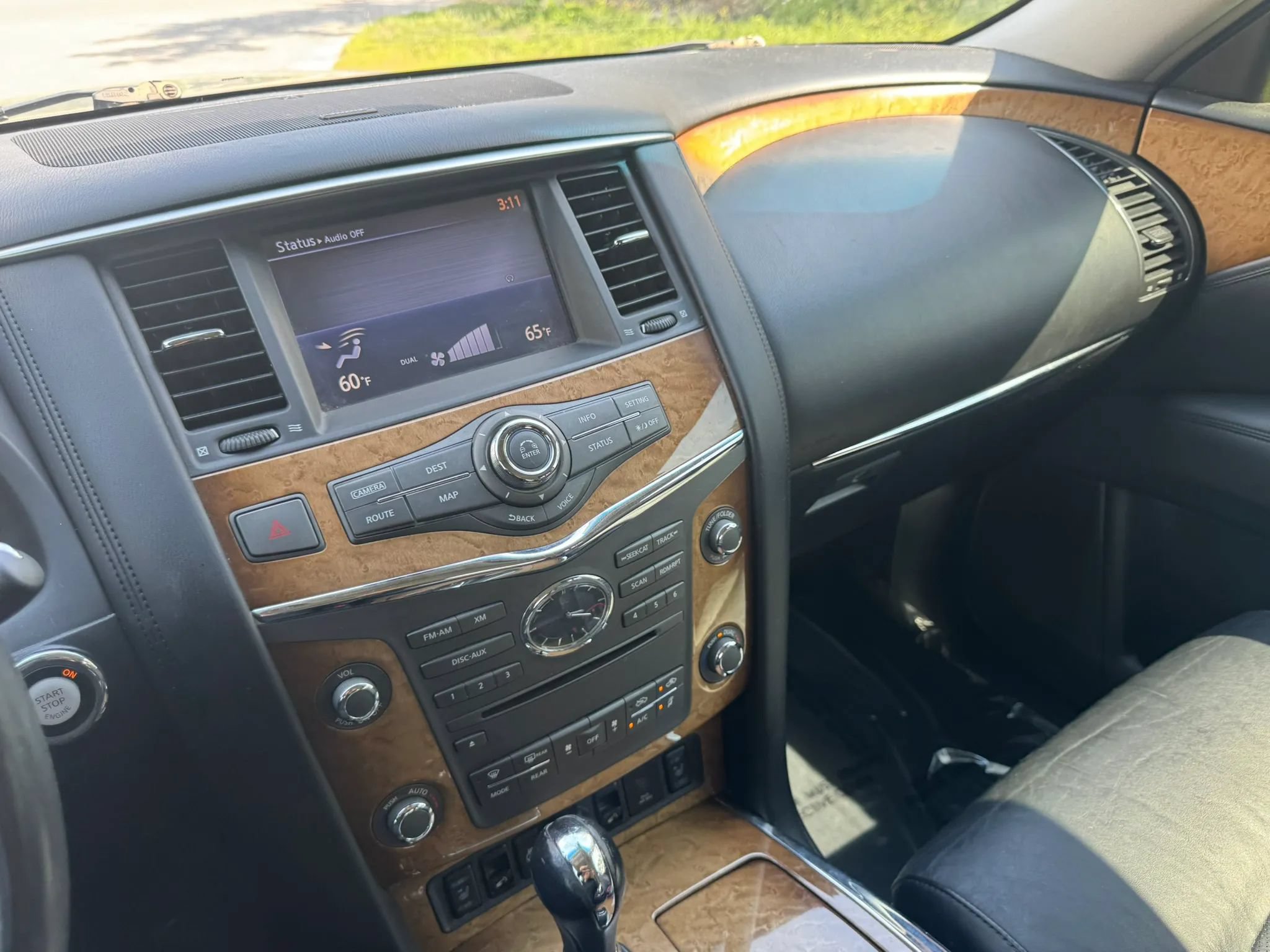 Used 2014 INFINITI QX80 2WD w/ Theater Package image 29