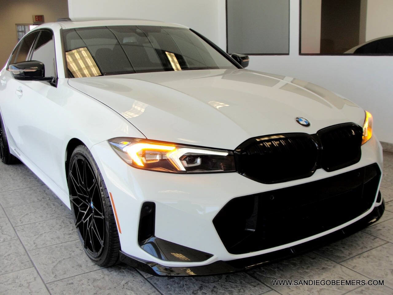 Used 2023 BMW 330i Sedan w/ M Sport Package RWD image 62