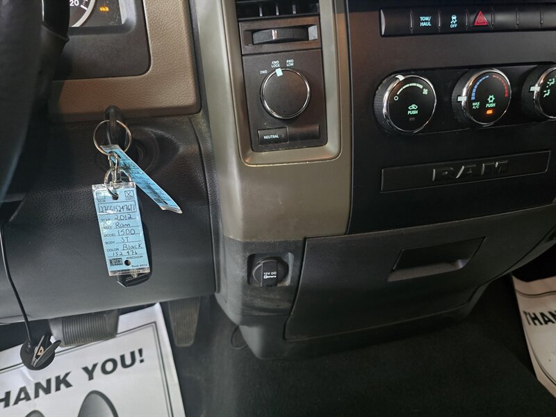 Used 2012 RAM 1500 Express AWD/4WD image 21
