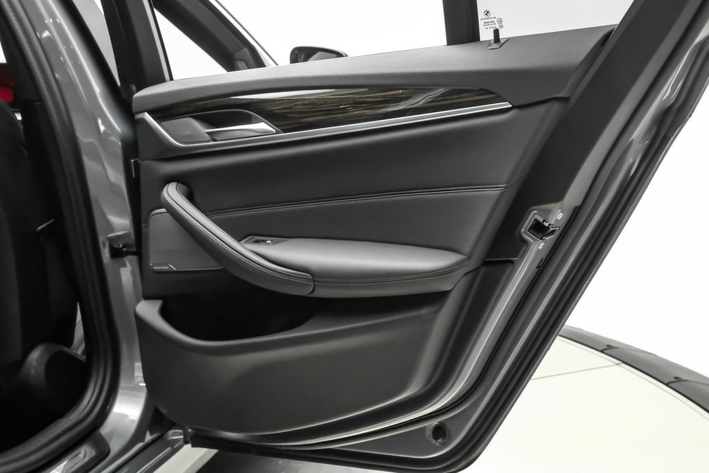 Used 2023 BMW 530i w/ Premium Package RWD image 46