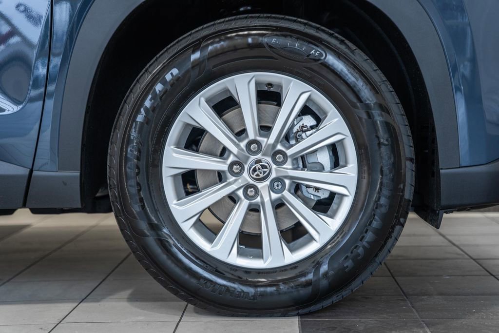 New 2026 Toyota Grand Highlander XLE image 15