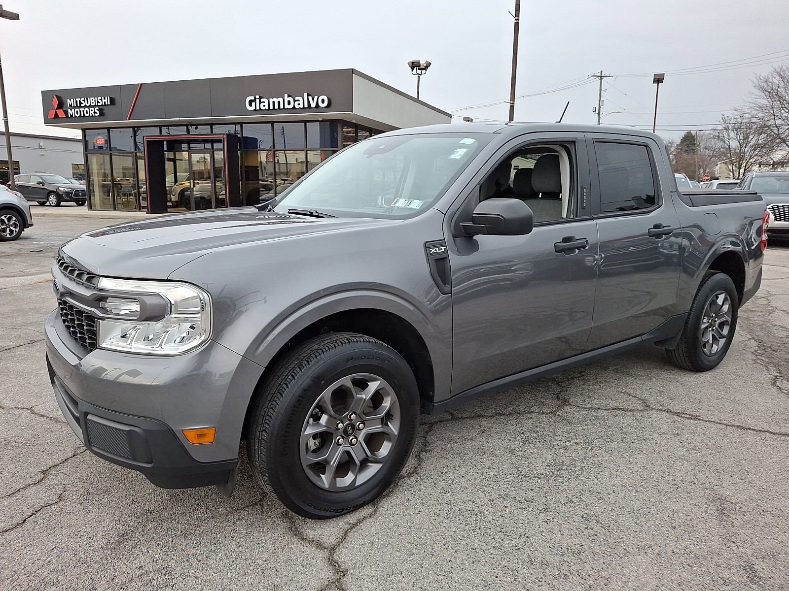 Used 2022 Ford Maverick XLT w/ Equipment Group 300A Standard image 3
