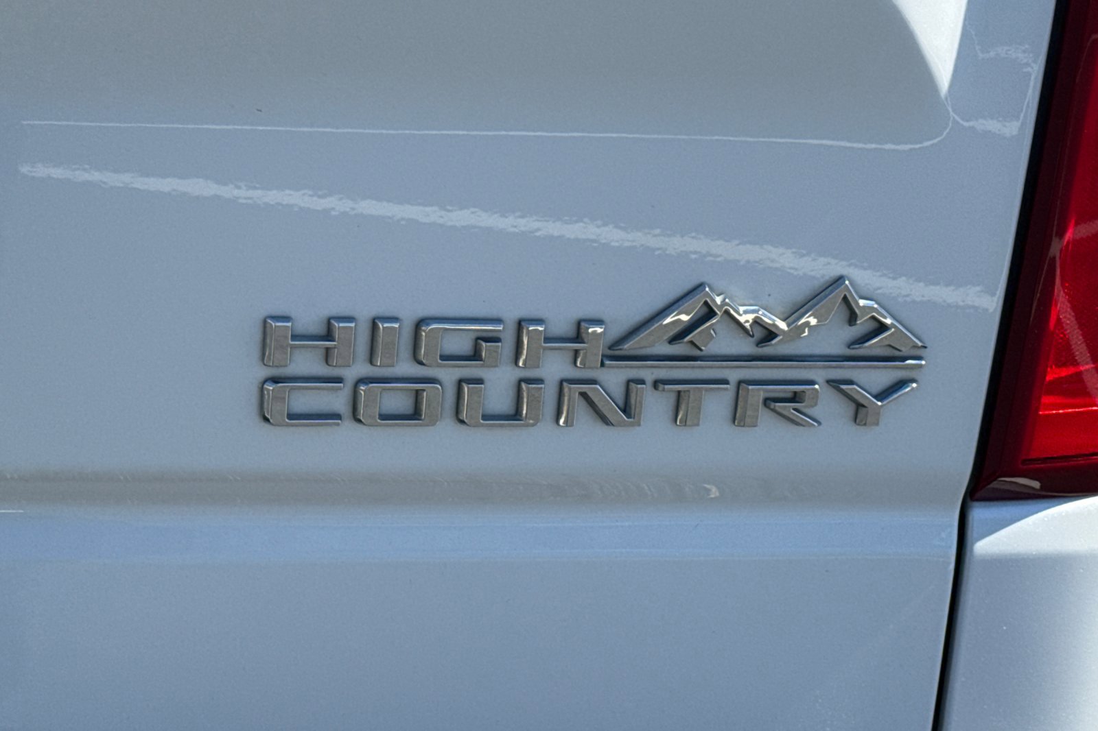 Used 2019 Chevrolet Silverado 1500 High Country w/ Technology Package image 37