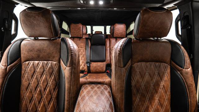 Used 2025 Jeep Gladiator Sport image 9