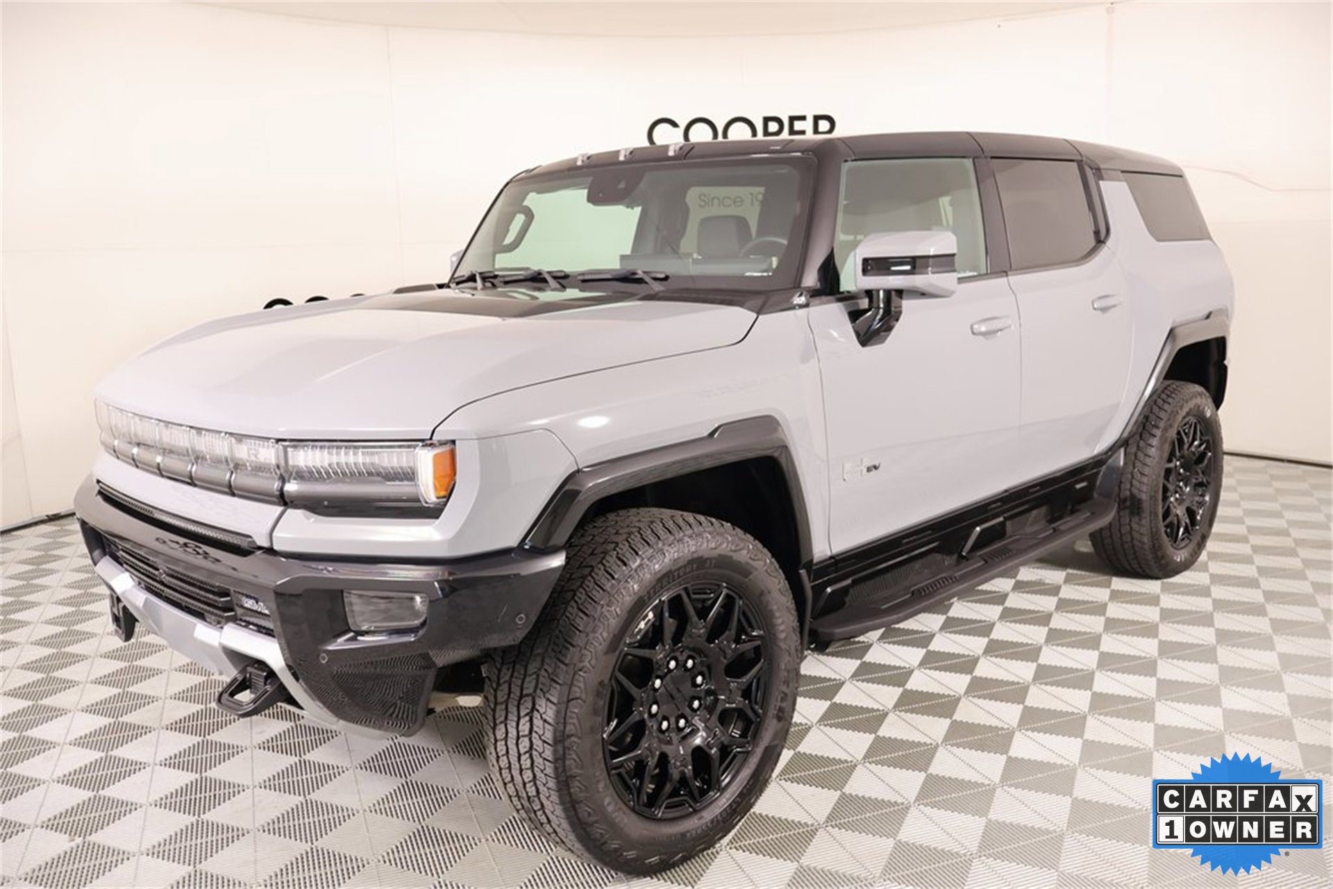 Used 2024 GMC Hummer EV 2X image 10