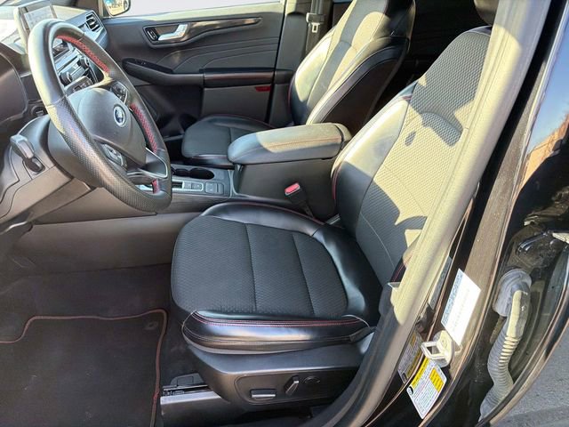Used 2023 Ford Escape ST-Line image 21