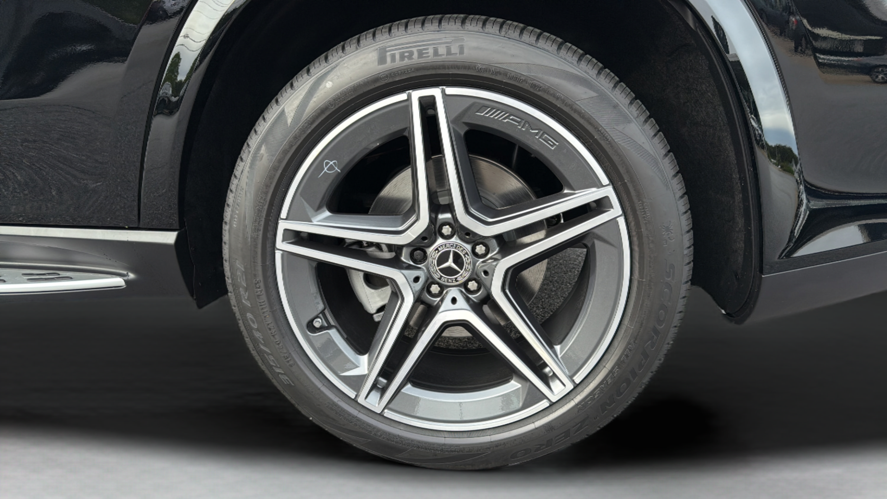Certified 2026 Mercedes-Benz GLS 450 4MATIC image 49