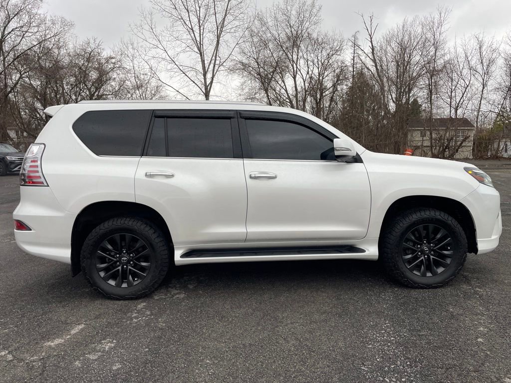 Used 2023 Lexus GX 460 Premium w/ Premium Plus Package image 10