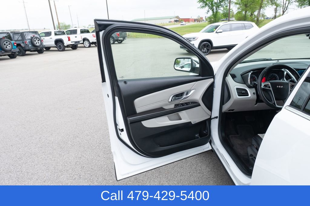 Used 2016 GMC Terrain SLT w/ Cargo Package image 13