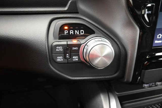 New 2027 RAM 1500 Laramie AWD/4WD image 11