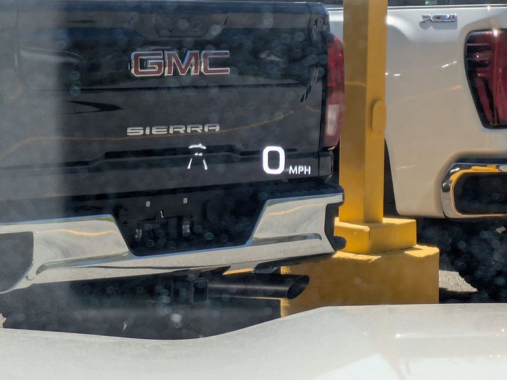 New 2025 GMC Canyon AT4 w/ Technology Plus Package AWD/4WD image 21