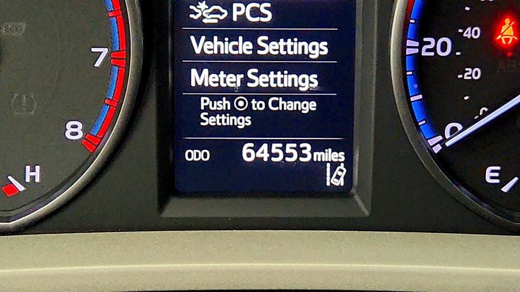 Used 2018 Toyota RAV4 LE w/ All Weather Liner Package AWD/4WD image 15