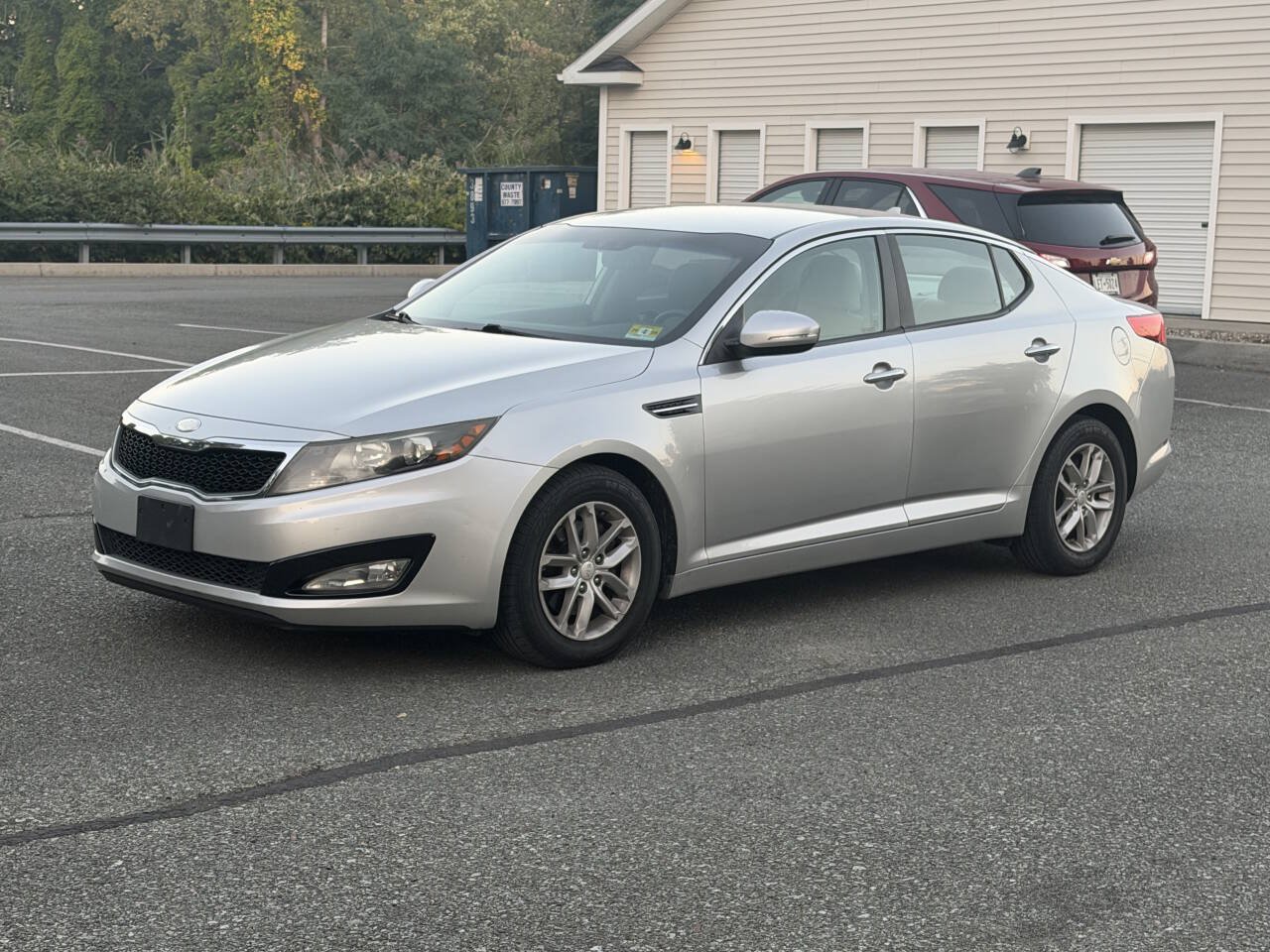 Used 2013 Kia Optima LX w/ Convenience Plus Pkg FWD image 2