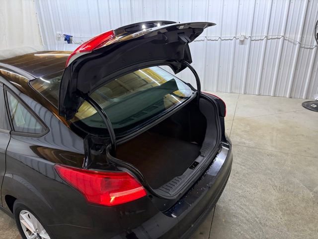 Used 2016 Ford Focus SE image 10