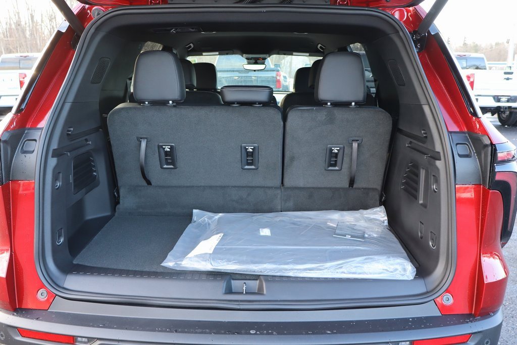 New 2026 Chevrolet Traverse LT w/ Driver Confidence Package image 23