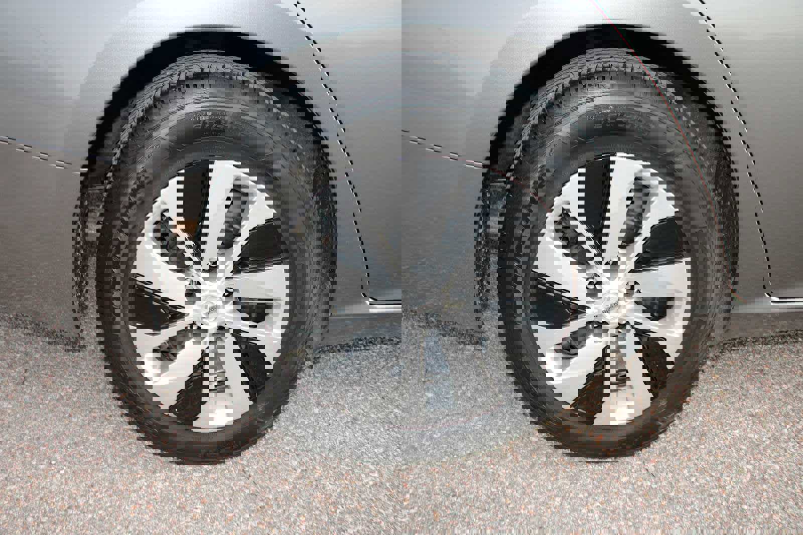 Used 2022 Nissan Altima 2.5 S image 10