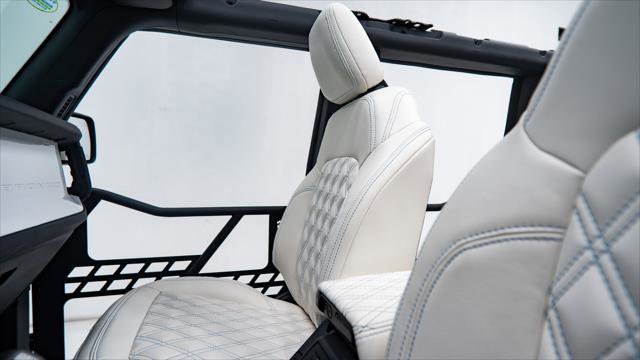 Used 2025 Ford Bronco RETRO image 29