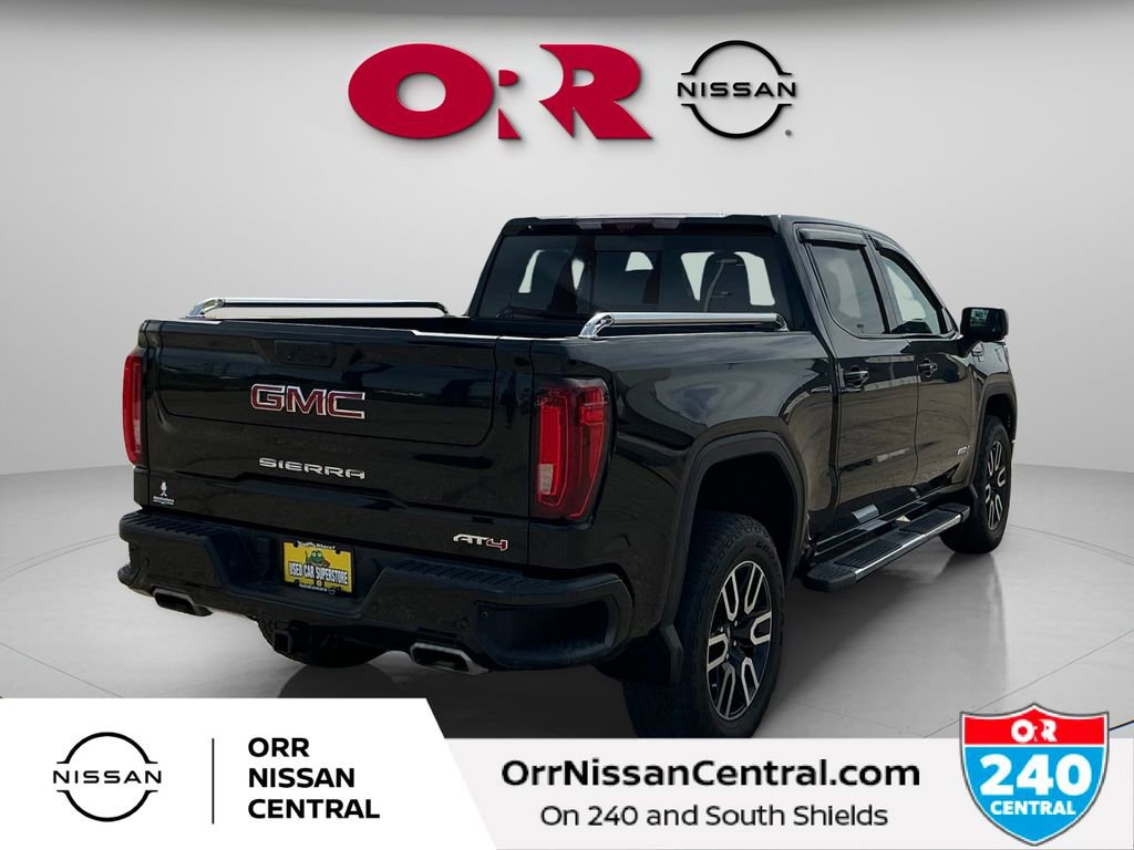 Used 2023 GMC Sierra 1500 AT4 w/ Technology Package AWD/4WD image 3
