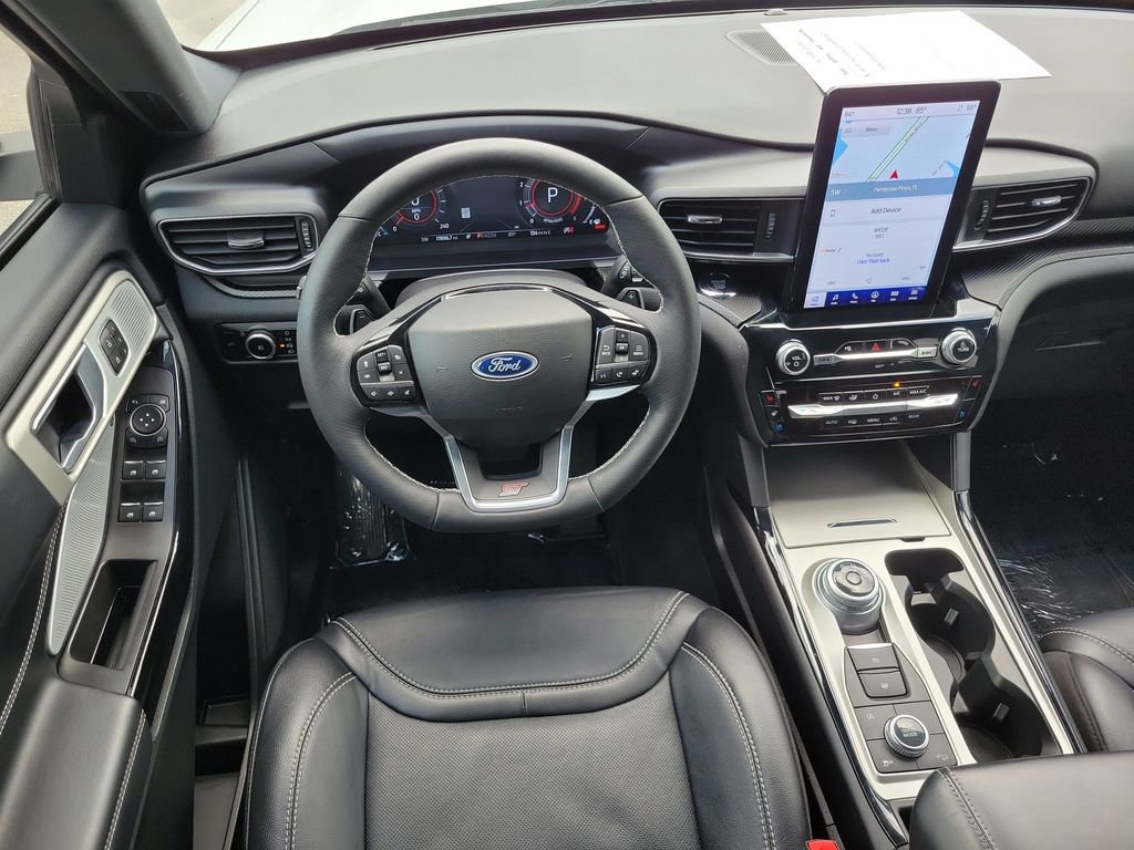 Used 2023 Ford Explorer ST w/ Equipment Group 401A AWD/4WD image 17